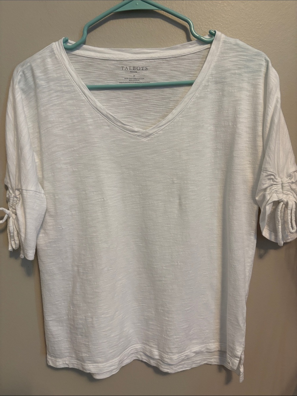 Talbots White V-Neck Short Sleeve Tee